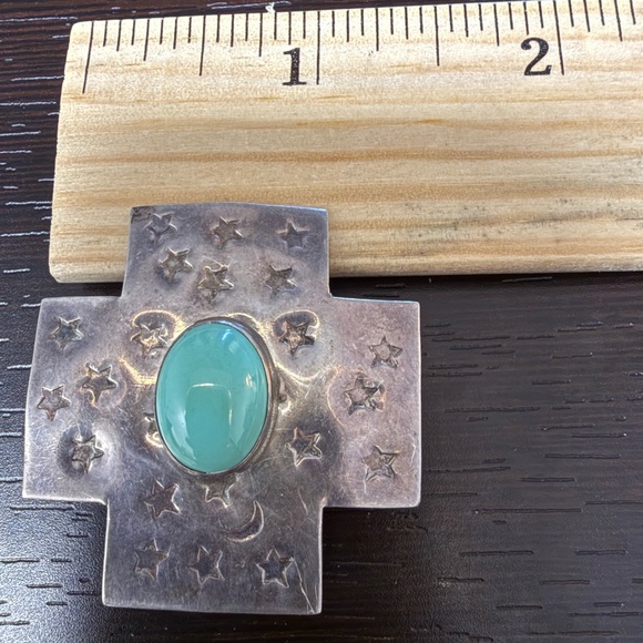 Vintage Sterling Cross Clip Earrings with Green Turquoise Cabochons - Picture 4 of 7